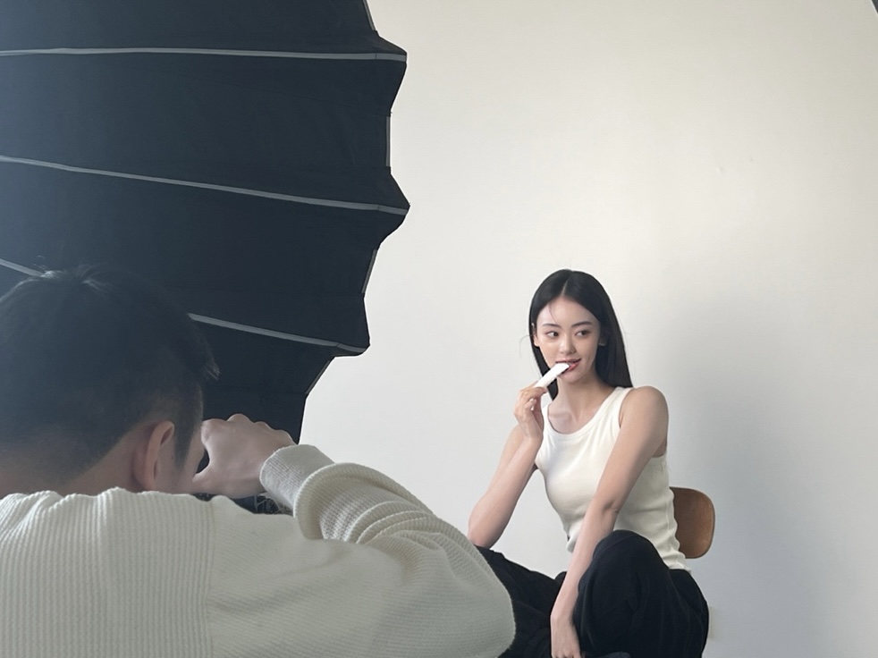 2023 그레인즈포인트 화장품 모델