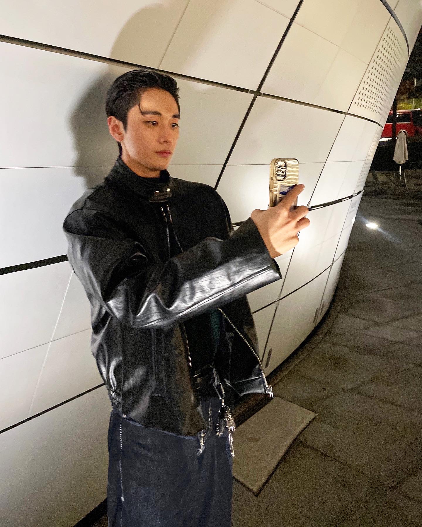 2022~2025 코시하루 쇼핑몰 모델